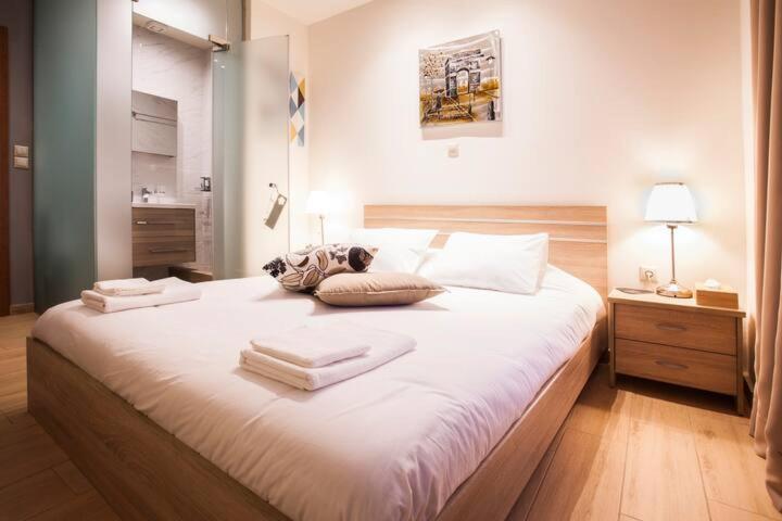 Facadoro Apartments أثينا المظهر الخارجي الصورة