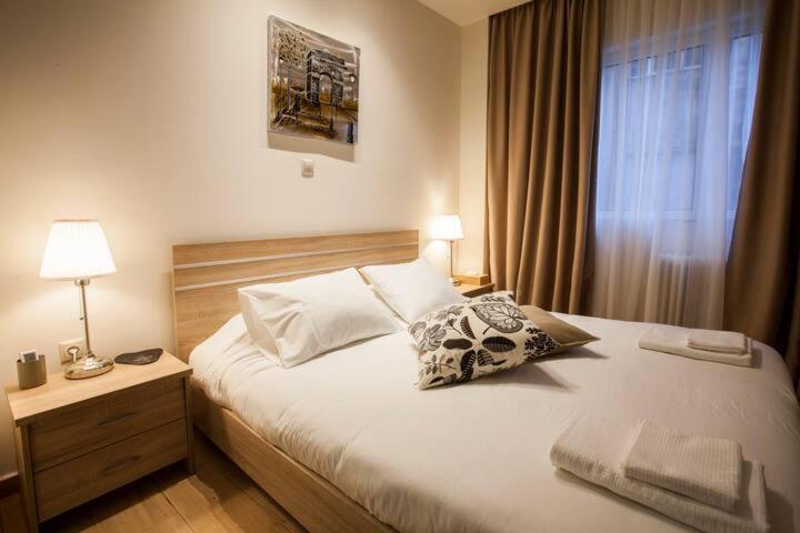 Facadoro Apartments أثينا المظهر الخارجي الصورة