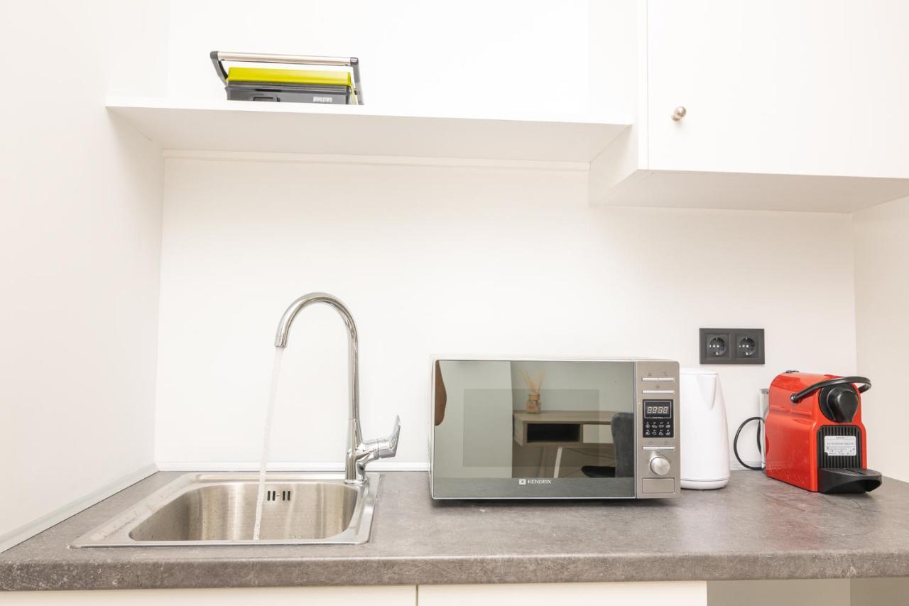 Facadoro Apartments أثينا المظهر الخارجي الصورة
