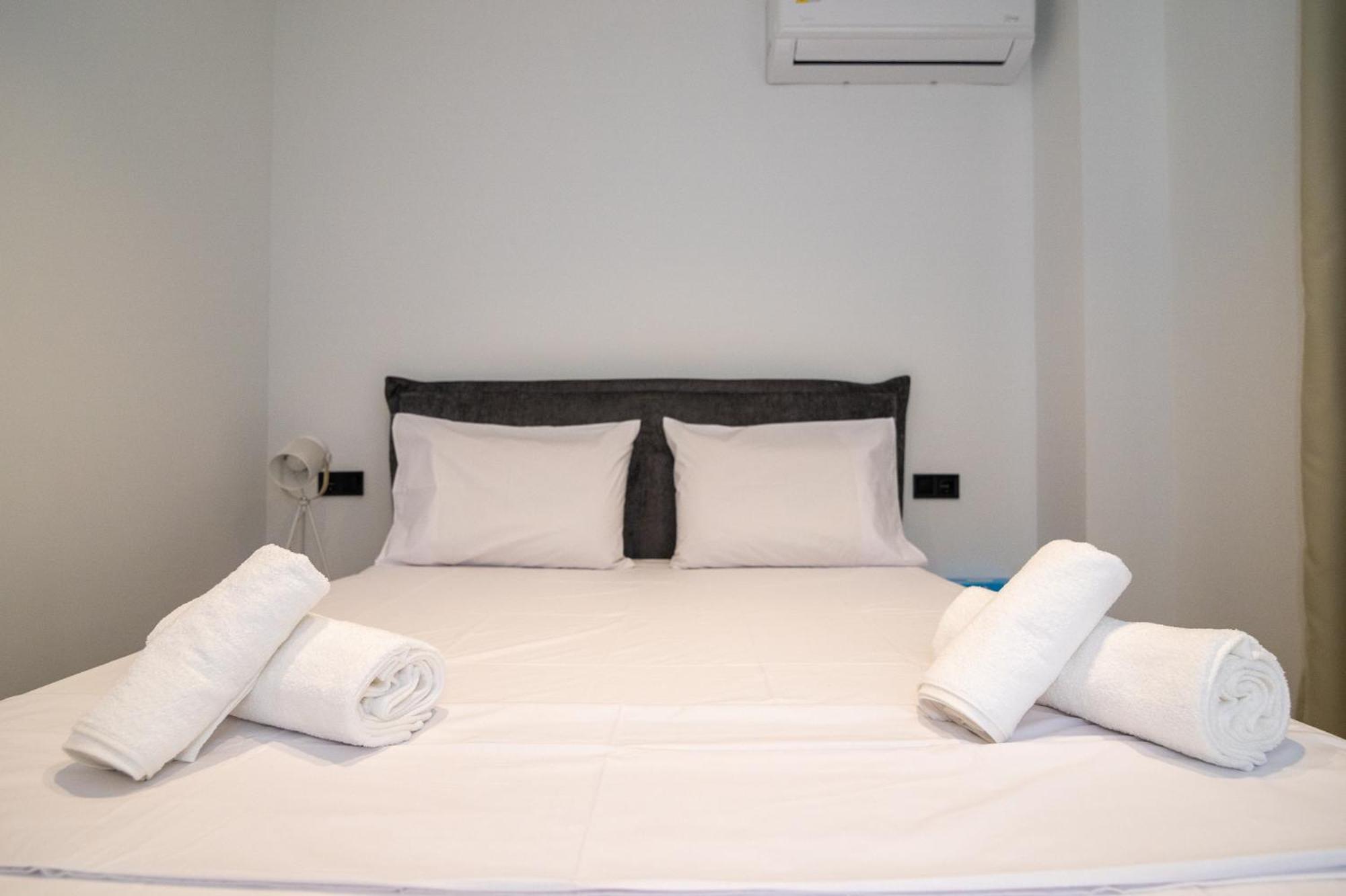 Facadoro Apartments أثينا المظهر الخارجي الصورة